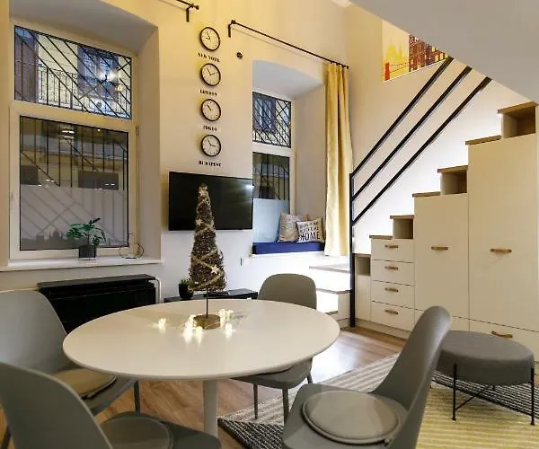 Apartmán R56 *