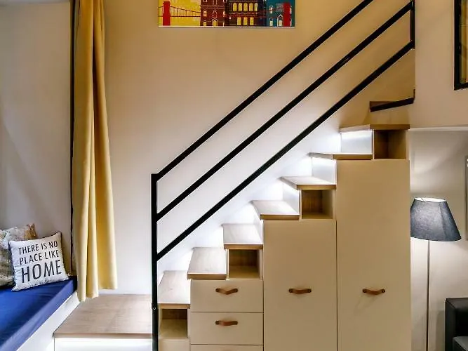 Apartmán R56 *