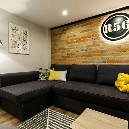 R56 Apartment